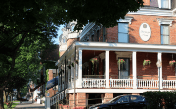 Saratoga Arms B&B • Saratoga Springs, NY